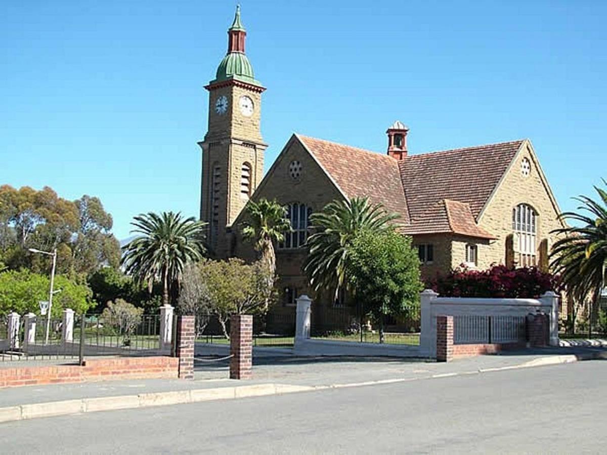 Red Mountain Ridge Karoo Oasis And Guest Farm Apartment Buffelskloof Exterior photo